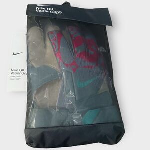 Nike Vapor Grip3 Goalkeeper Gloves Volt Black Soccer Goalie HQ0304-396 size 8